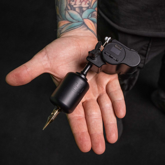 Vlad Blad Avenger 3 Pro 6 w 1 - Maszynka bezprzewodowa do tatuażu